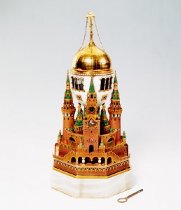 モスクワ・クレムリンエッグ 1904-06年 ファベルジェ社 ©Moscow Kremlin Museums